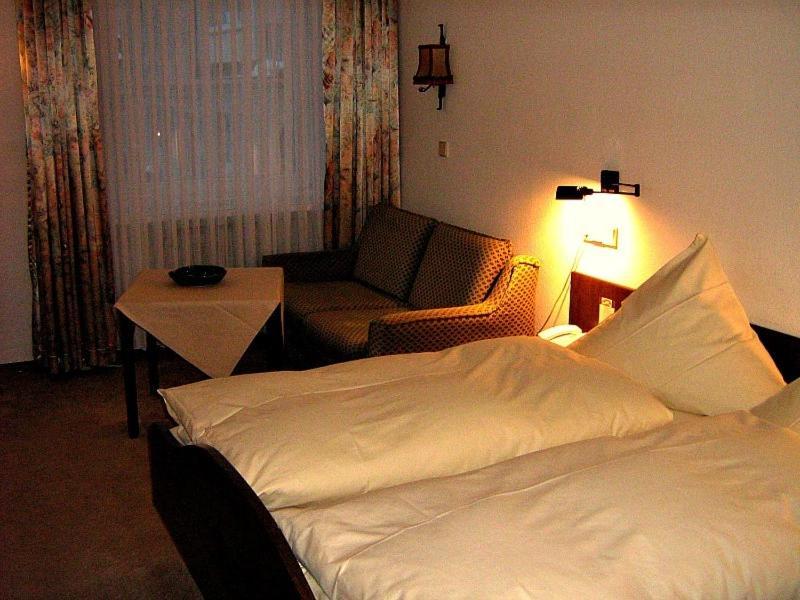 Hotel Restaurant Baeren Freudenstadt Quarto foto