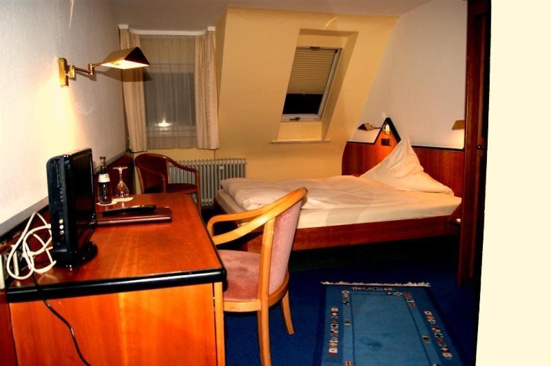 Hotel Restaurant Baeren Freudenstadt Quarto foto