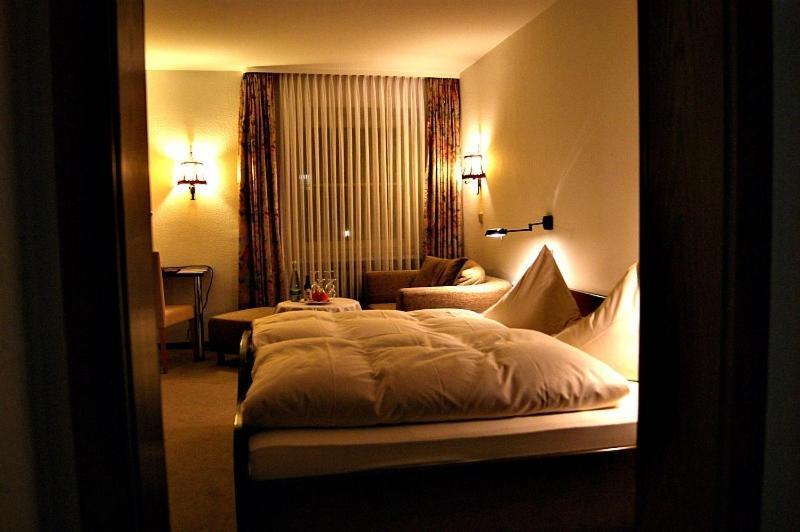 Hotel Restaurant Baeren Freudenstadt Quarto foto